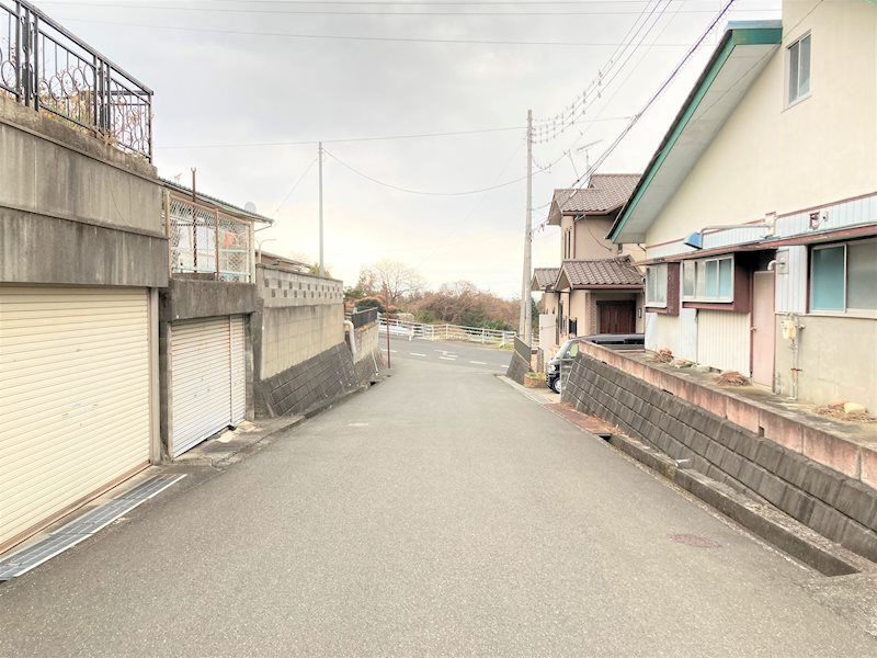 滑川本町３丁目６１番  現地写真（前面道路含む現地写真）