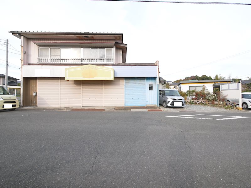 滑川本町４丁目３１１番１　他  現地写真