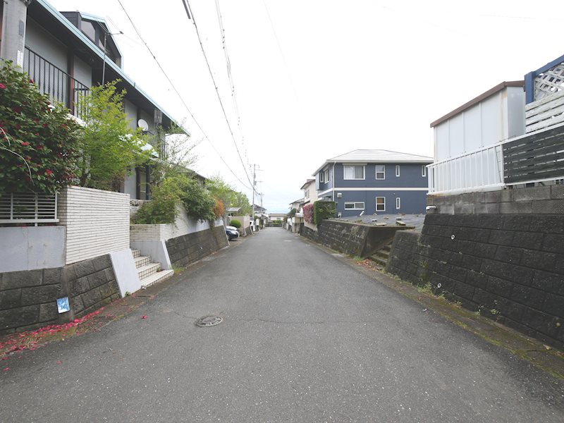 みかの原町１丁目１６１番  現地写真（前面道路含む現地写真）