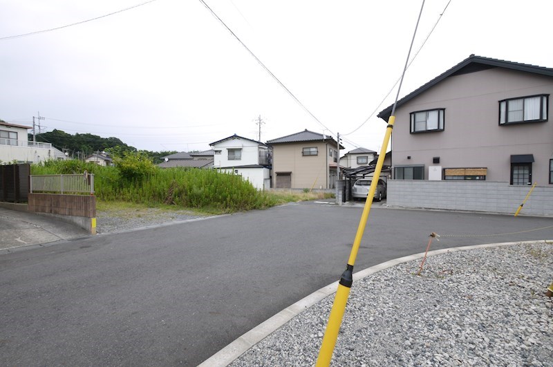 久慈町３丁目１４１５番  現地写真（前面道路含む現地写真）