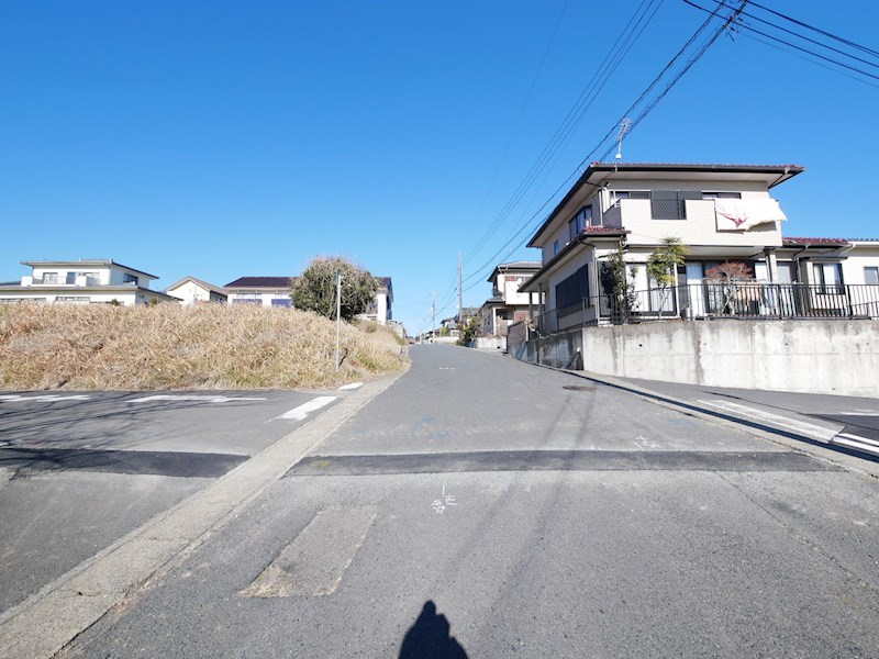 久慈町６丁目２４７番３  現地写真（前面道路含む現地写真）