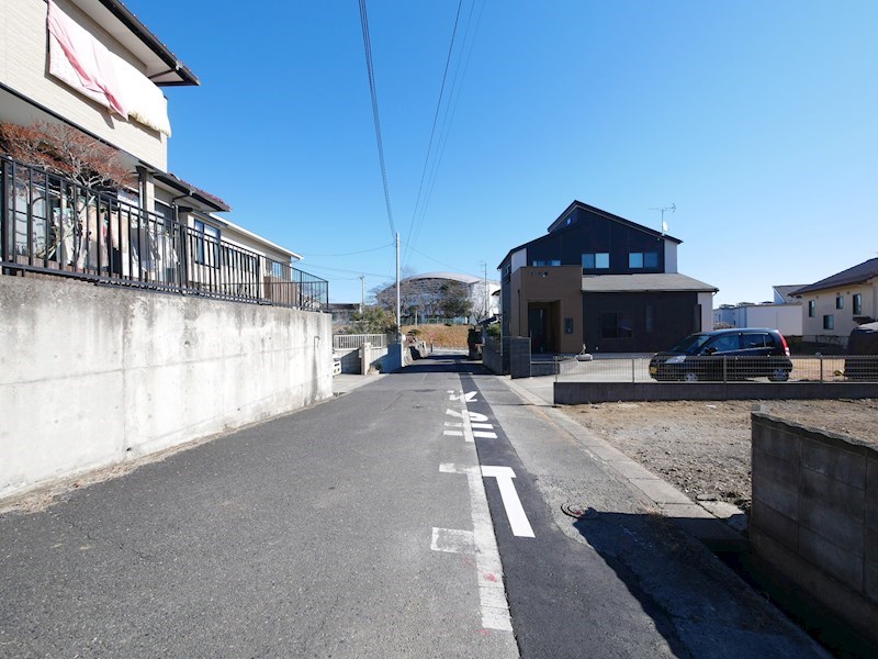 久慈町６丁目２４７番３  現地写真（前面道路含む現地写真）