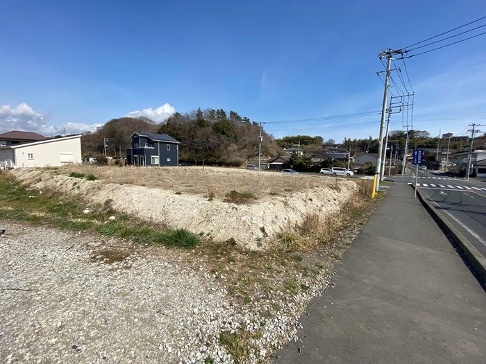南高野町１丁目969番1  現地写真（前面道路含む現地写真）