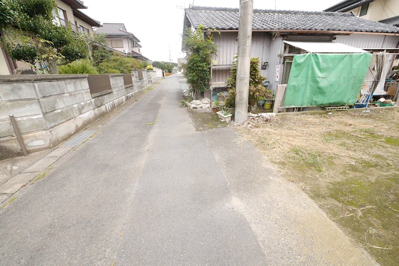 南高野町２丁目２９０番１３  現地写真（前面道路含む現地写真）