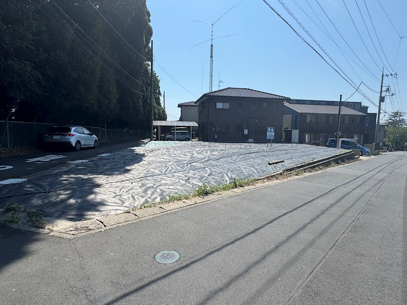 南高野町２丁目48番2  現地写真（前面道路含む現地写真）