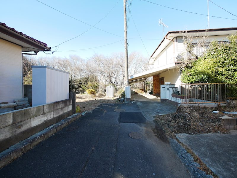 南高野町３丁目９７番３２  現地写真（前面道路含む現地写真）