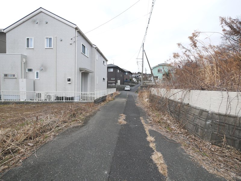 小木津町４丁目２１７７番３３  現地写真（前面道路含む現地写真）