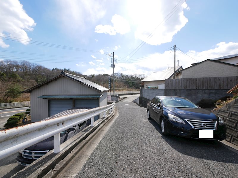川尻町３丁目２３５２番８８、１８０  現地写真（前面道路含む現地写真）