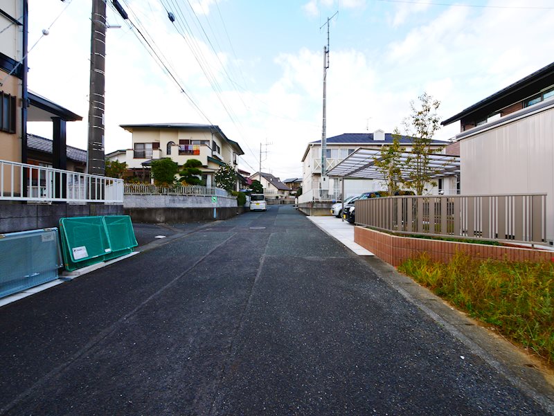 川尻町７丁目２５４番２、２５５番２  現地写真（前面道路含む現地写真）