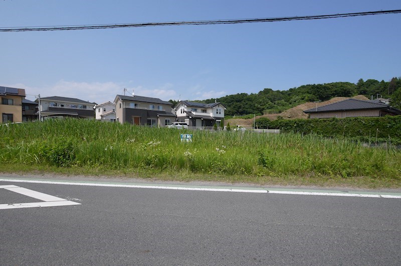 石名坂町１丁目７４７番１  現地写真（前面道路含む現地写真）