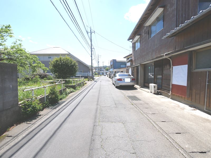 金沢町２丁目４３１番  現地写真（前面道路含む現地写真）