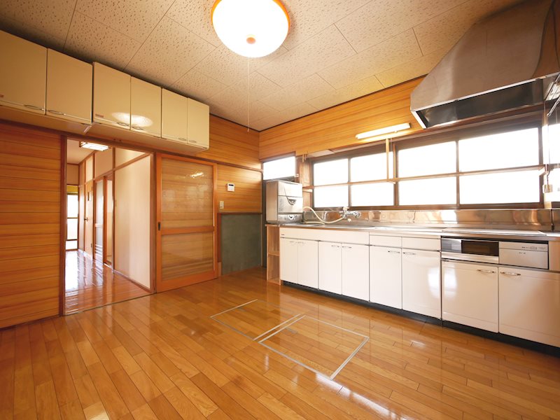 川尻町２丁目２５７７番２０５  内観写真（キッチン）