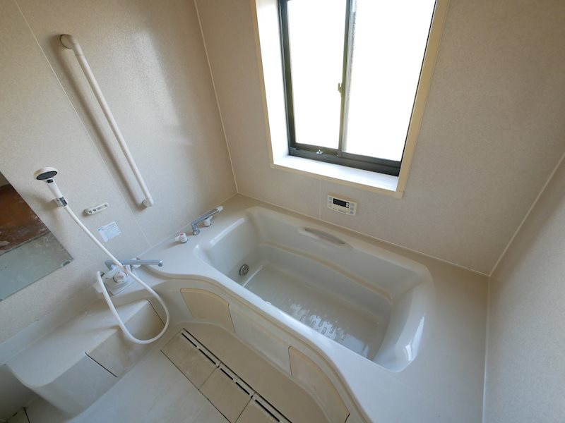 常陸太田市小目町字鴨志田９４０番５  内観写真（浴室）