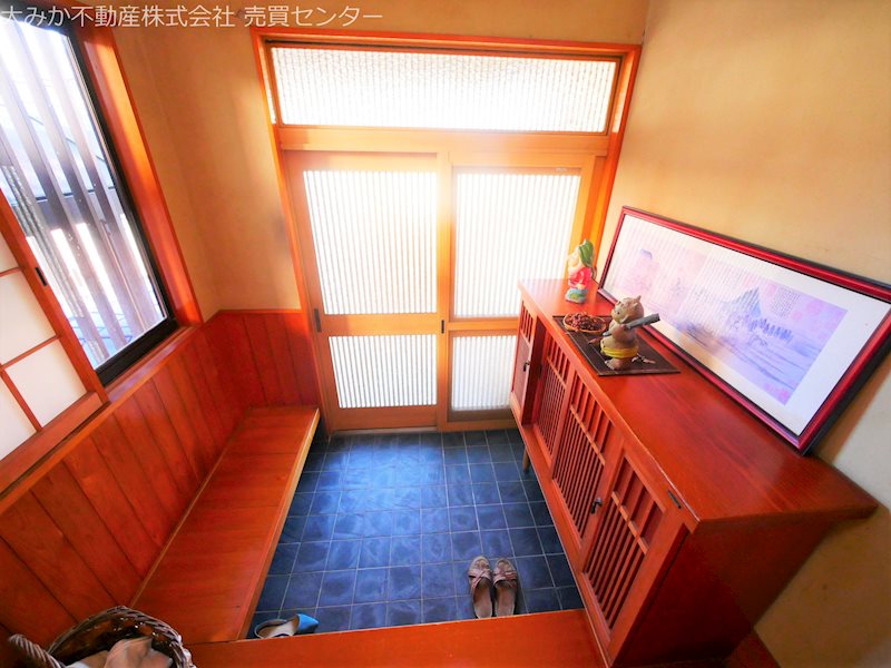 西成沢町４丁目３０７番他  現地写真（玄関）