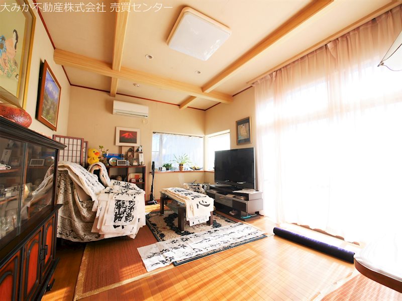 西成沢町４丁目３０７番他  内観写真（リビング）