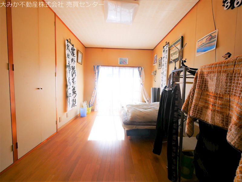 西成沢町４丁目３０７番他  内観写真（リビング以外の居室）