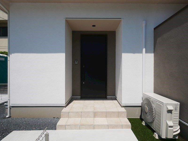 多賀町２丁目　新築建売 現地写真（玄関）