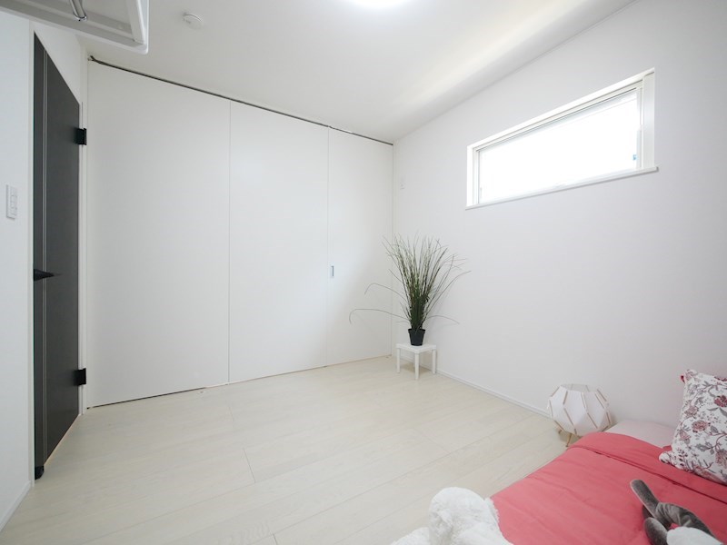 多賀町２丁目　新築建売 内観写真（リビング以外の居室）