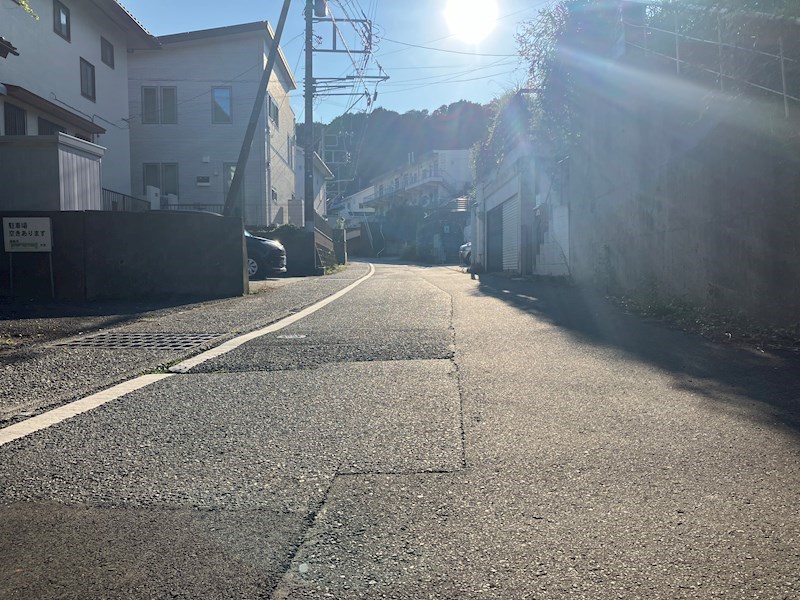助川町４丁目２９０６番１ 現地写真（前面道路含む現地写真）