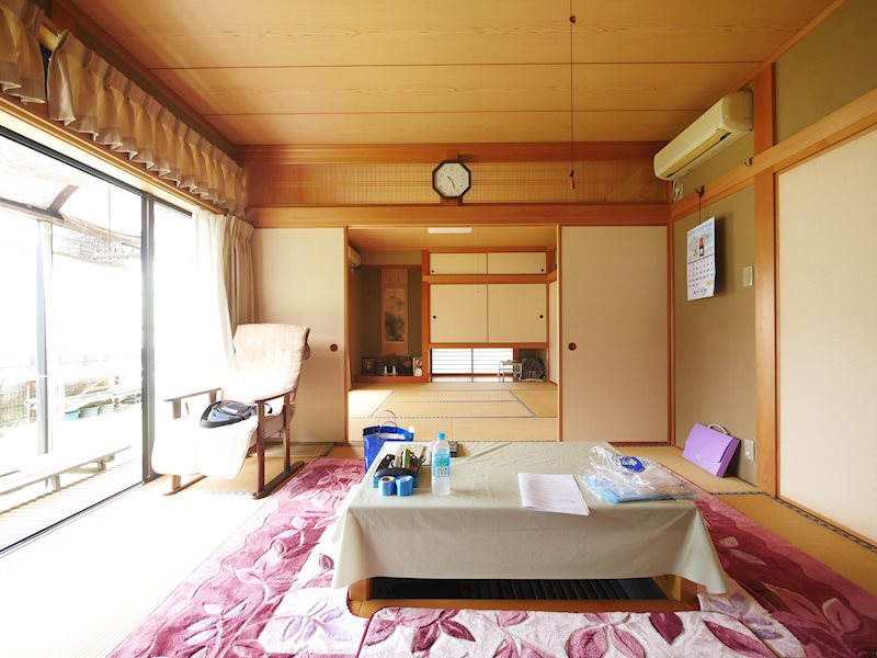 水木町２丁目６４５番３、６４５番４、６４８番１ 内観写真（リビング）