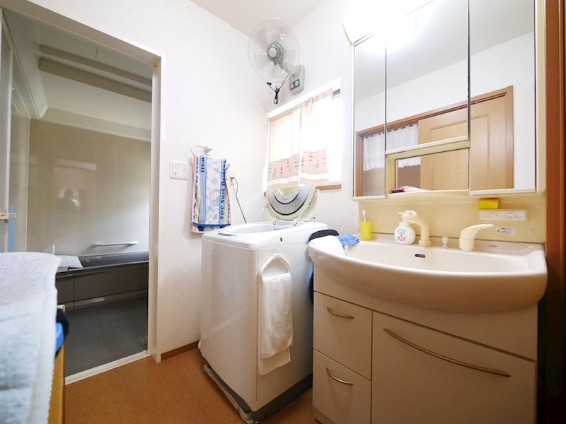 水木町２丁目６４５番３、６４５番４、６４８番１ 内観写真（洗面台・洗面所）
