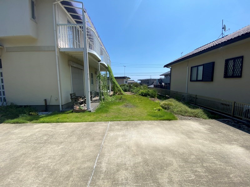 森山町４丁目１９６番 現地写真（庭）