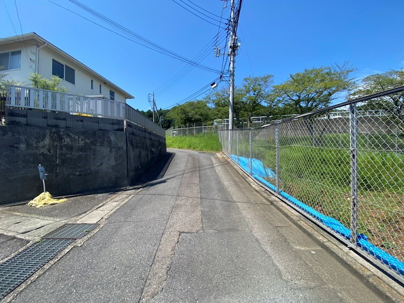 森山町４丁目１９６番 現地写真（前面道路含む現地写真）