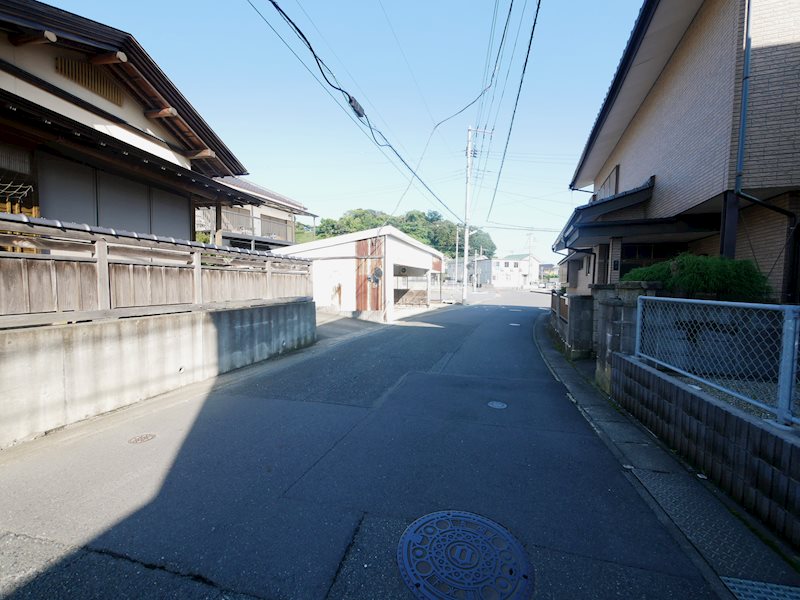 久慈町３丁目１６９番、１５８５番１、１５８４番 現地写真（前面道路含む現地写真）