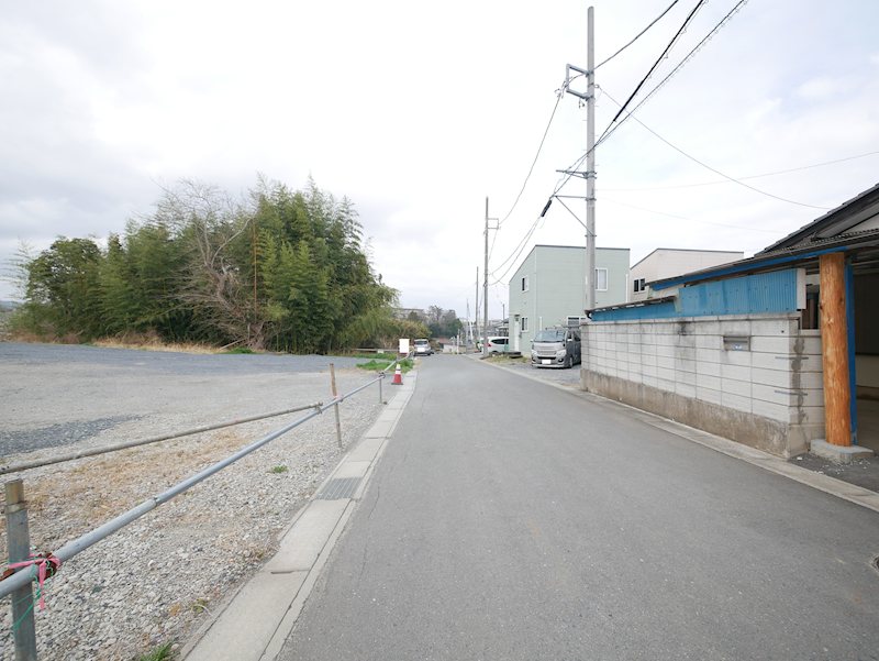 東滑川町４丁目2415番1、2416番、2417番1、2417番3 現地写真（前面道路含む現地写真）