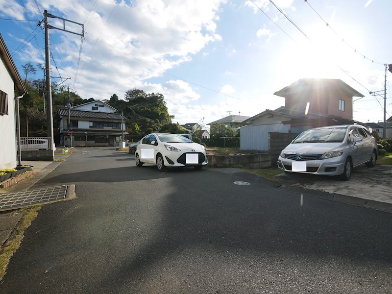 久慈町２丁目１９８０番２ 現地写真（前面道路含む現地写真）
