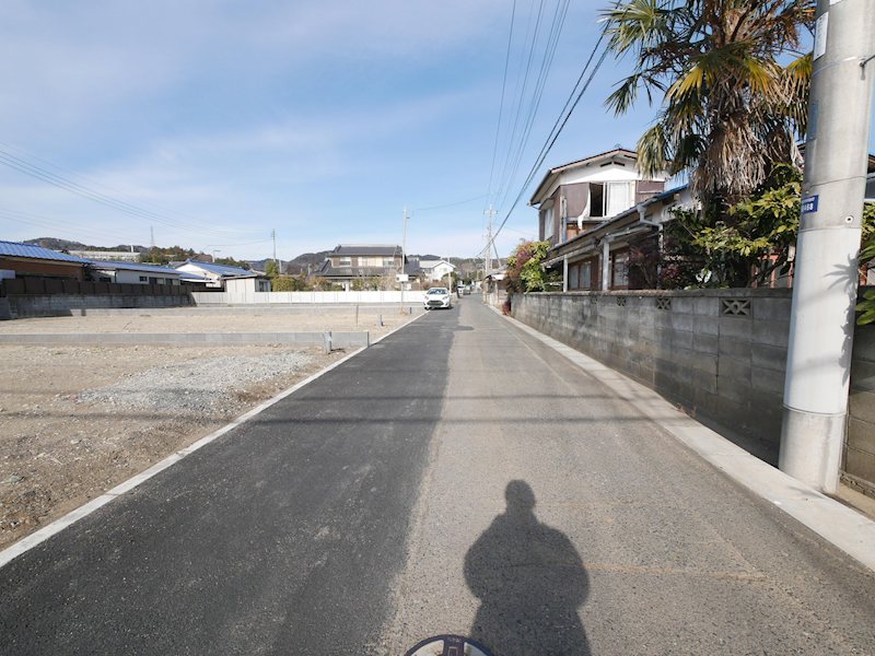 諏訪町２丁目４７６番３　Ｃ区画 現地写真（前面道路含む現地写真）