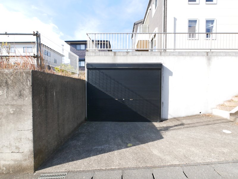 みかの原町１丁目３３６番 現地写真（駐車場）