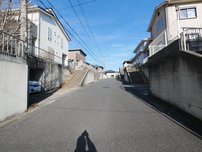 みかの原町１丁目３３６番 現地写真（前面道路含む現地写真）