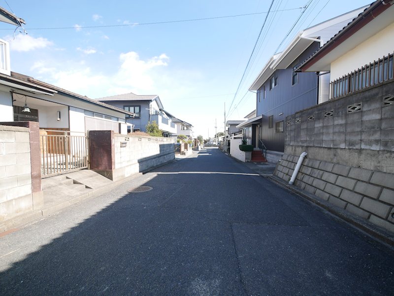 相田町３丁目３７１９番４８ 現地写真（前面道路含む現地写真）