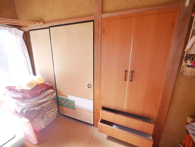 相田町３丁目３７１９番４８ 内観写真（収納）