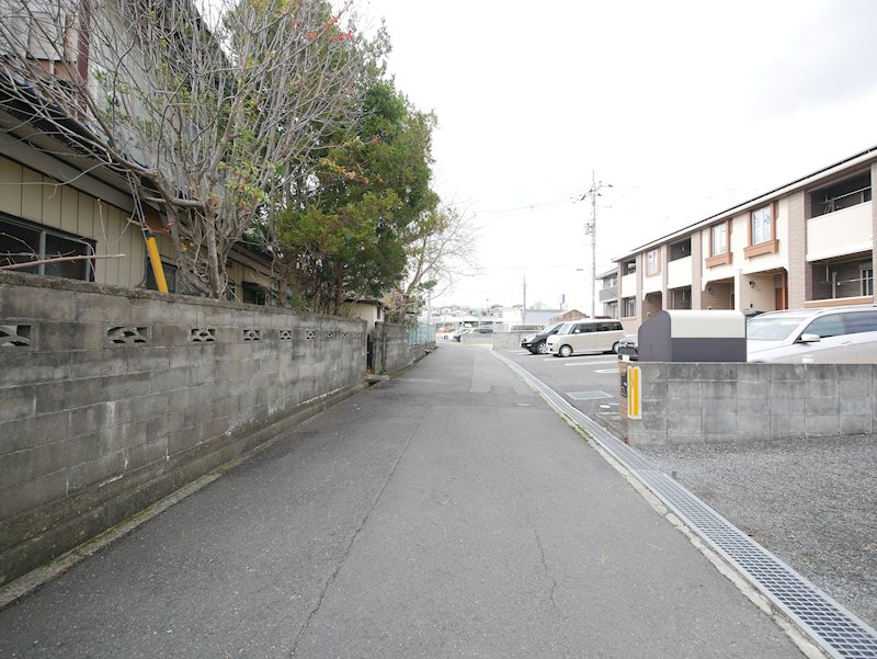 田尻町５丁目２０８３番１２ 現地写真（前面道路含む現地写真）