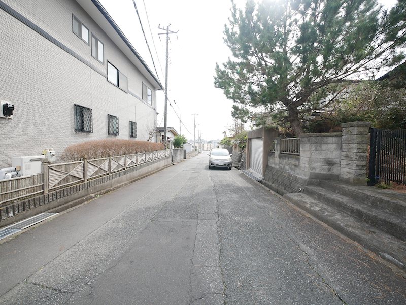 田尻町５丁目２０８３番１２ 現地写真（前面道路含む現地写真）