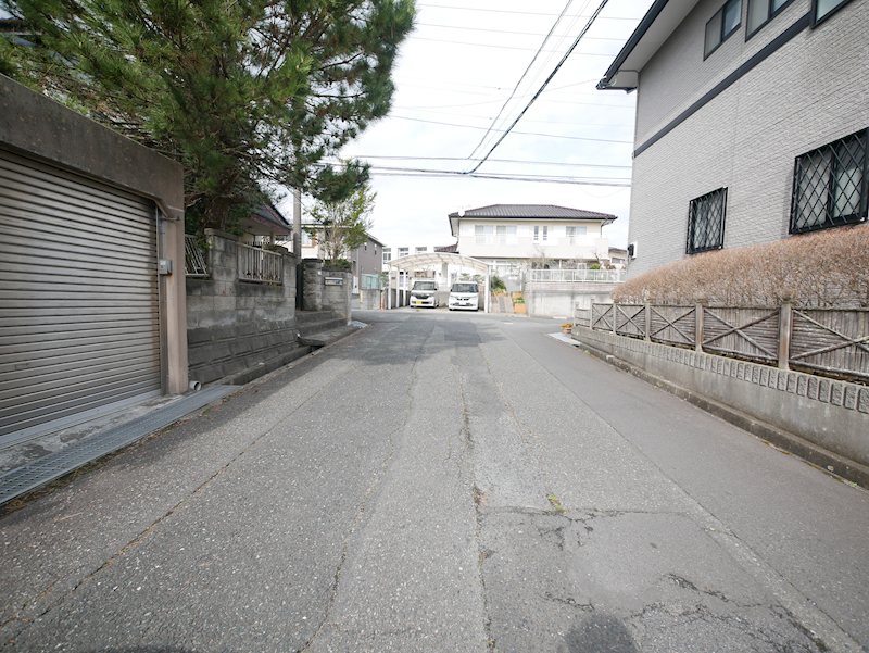 田尻町５丁目２０８３番１２ 現地写真（前面道路含む現地写真）