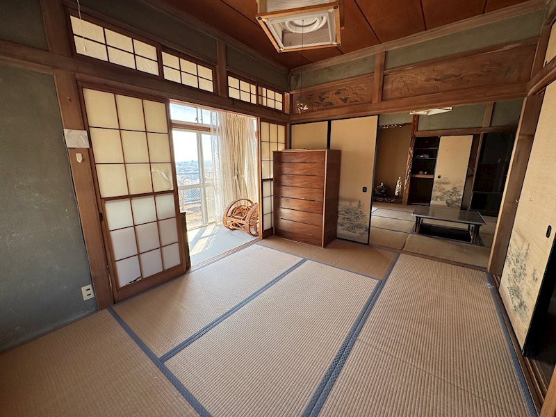 西成沢町２丁目３８７番 内観写真（リビング以外の居室）