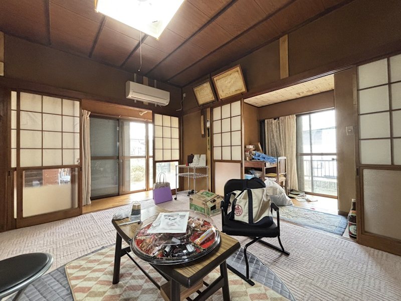 大久保町１丁目３９番１、６ 内観写真（リビング）