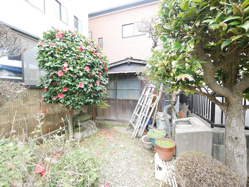 大久保町１丁目３９番１、６ 現地写真（庭）