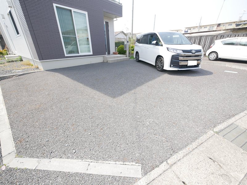 南高野町２丁目２９６番１ 現地写真（駐車場）