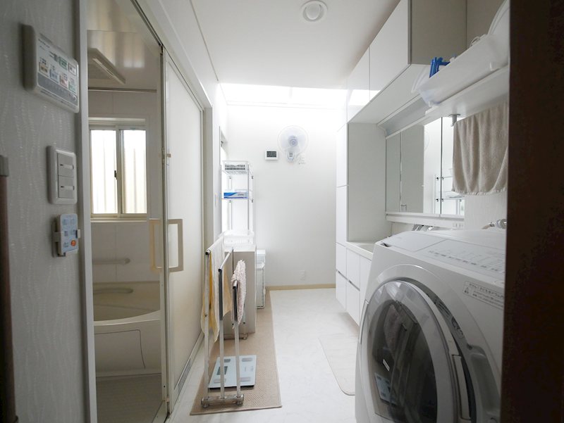川尻町７丁目４３１番、４３２番 内観写真（洗面台・洗面所）