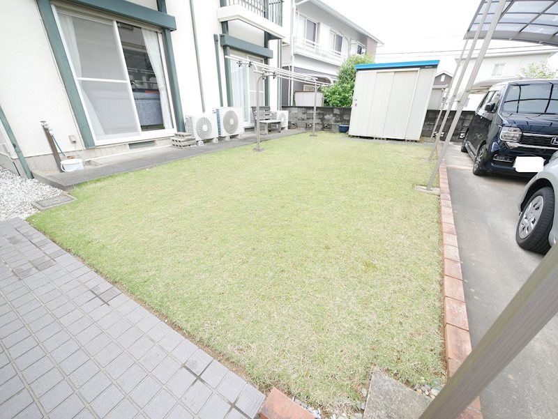 川尻町７丁目４３１番、４３２番 現地写真（庭）