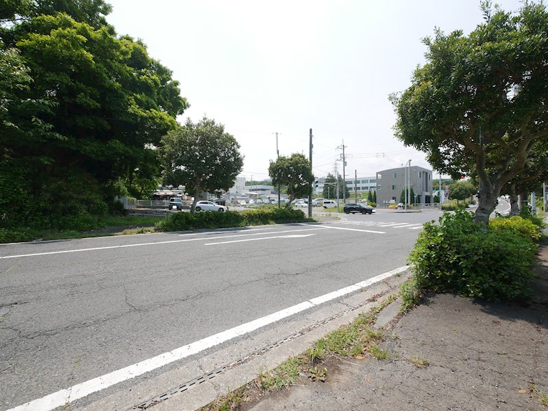 東滑川町１丁目４９９番１ 現地写真（前面道路含む現地写真）