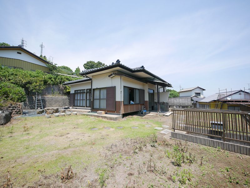 大みか町７丁目１４７番 現地写真（庭）