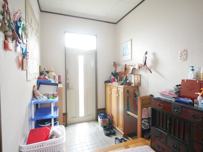 大沼町３丁目４８０番 現地写真（玄関）