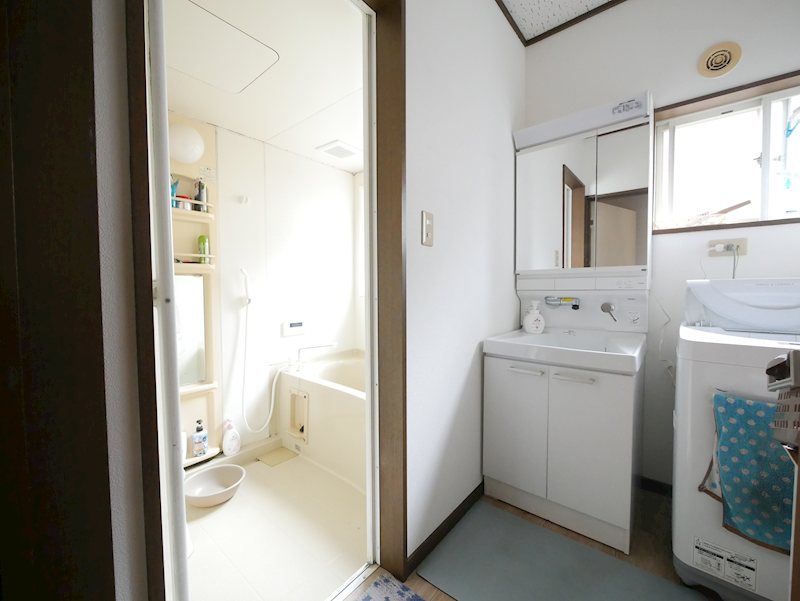 大沼町３丁目４８０番 内観写真（洗面台・洗面所）