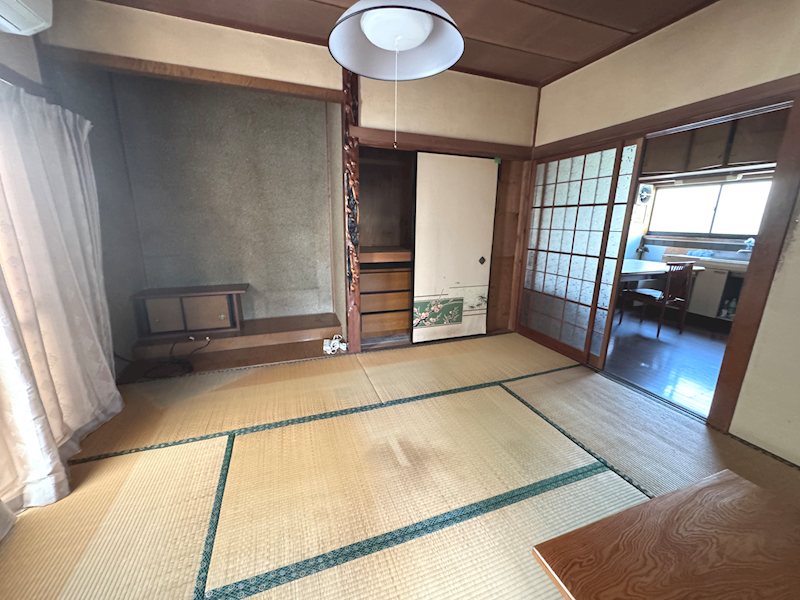 東大沼町４丁目１７９番 内観写真（リビング以外の居室）