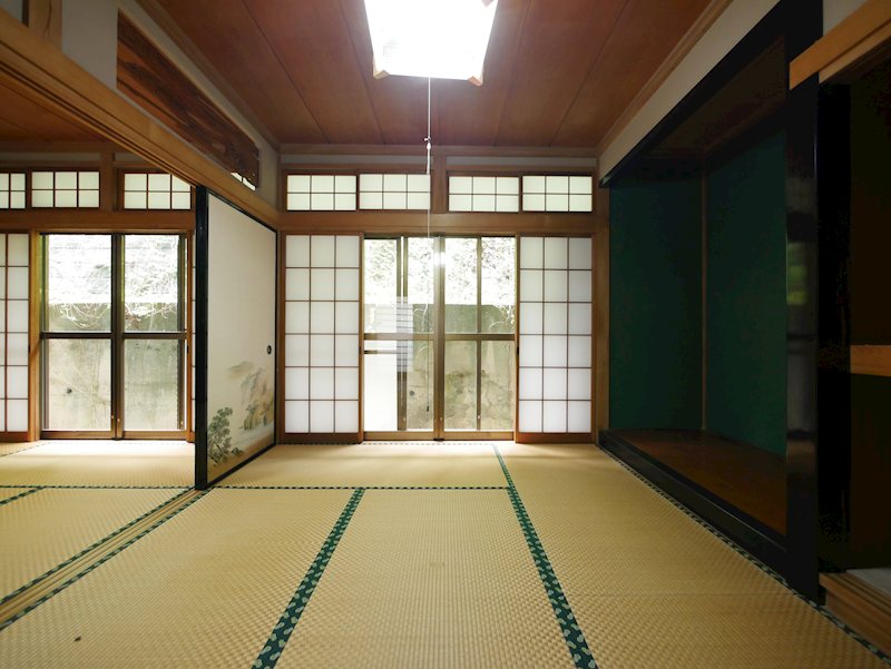 大沼町２丁目１１１番 内観写真（リビング以外の居室）